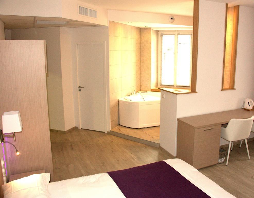 Hotel Terranostra Tarascon-sur-Ariege Bilik gambar