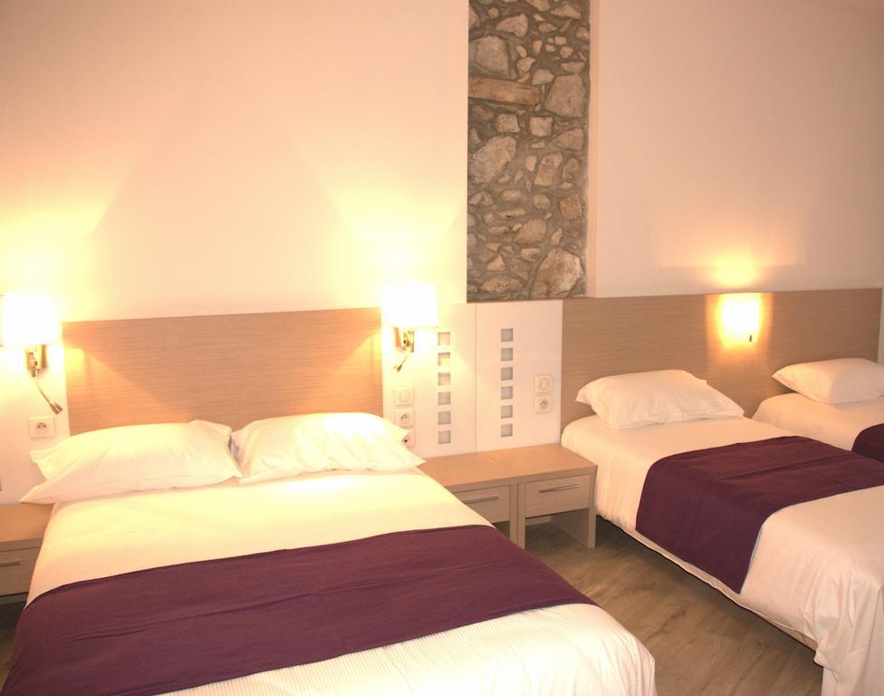 Hotel Terranostra Tarascon-sur-Ariege Bilik gambar